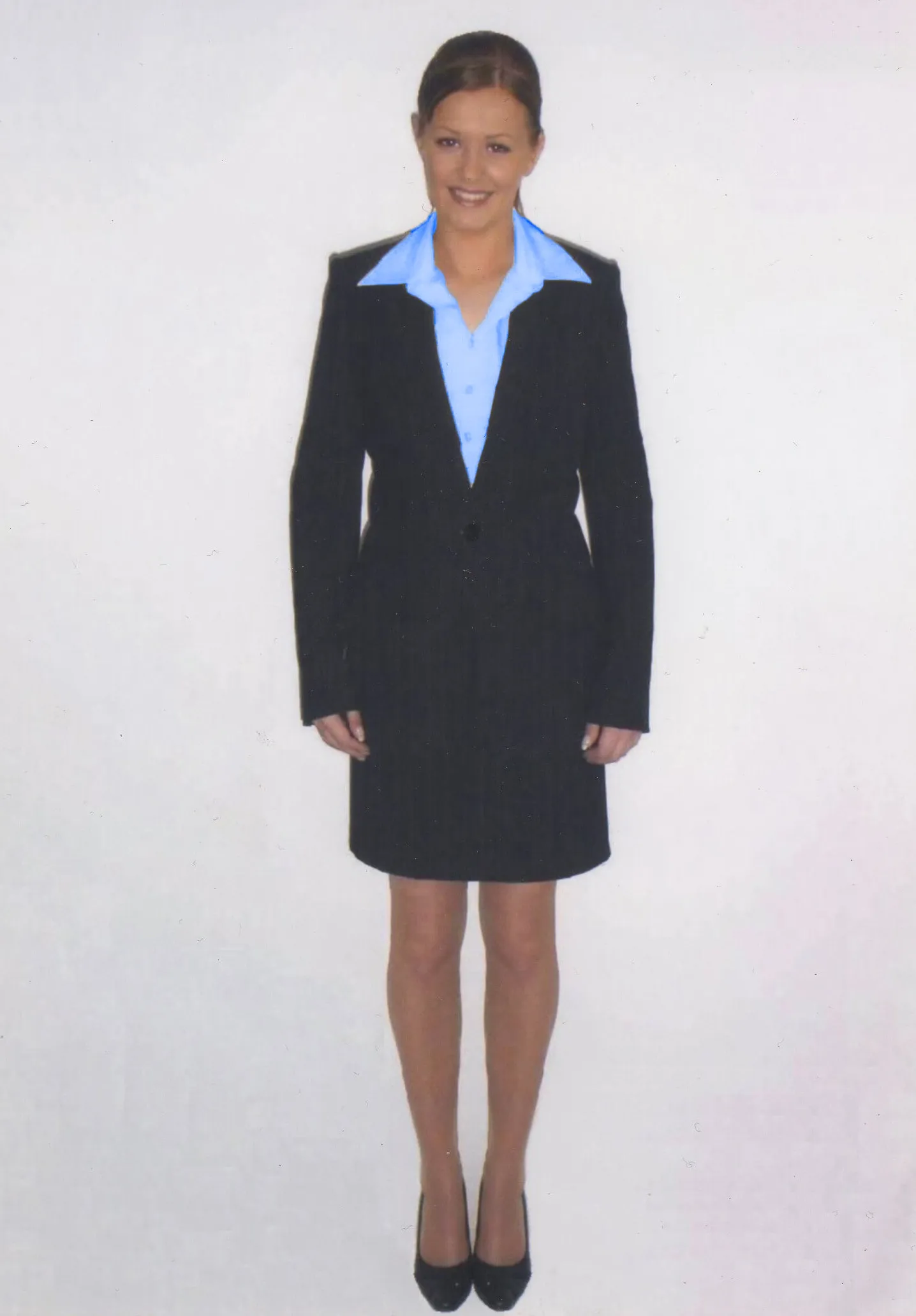This image has an empty alt attribute; its file name is application-photo-full-04-1.webp